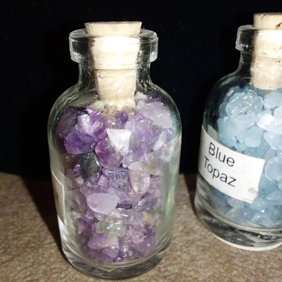 3 Jars of Loose Natural Undrilled Amethyst Blue Topaz Peridot Gemstone Chips - Picture 10 of 14